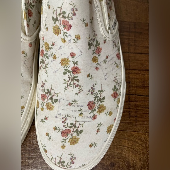 Vans Women Size 9 Men 7.5 Classic Slip On Floral Marshmallow Canvas Shoes EUC - Picture 6 of 8
